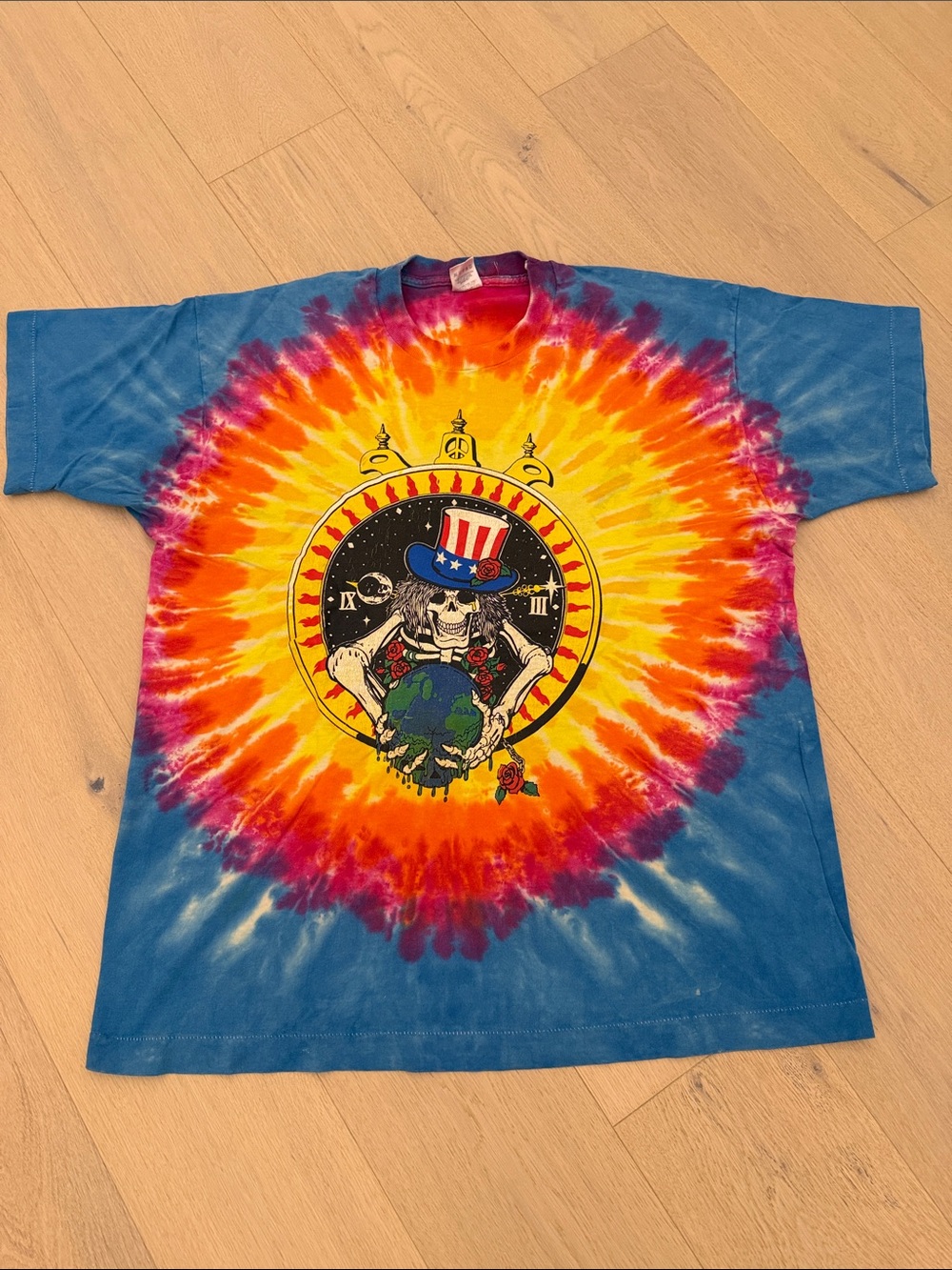Vintage Gratefil Dead Tie-Dye Skull Graphic T-Shirt - Blue/Yellow/Red